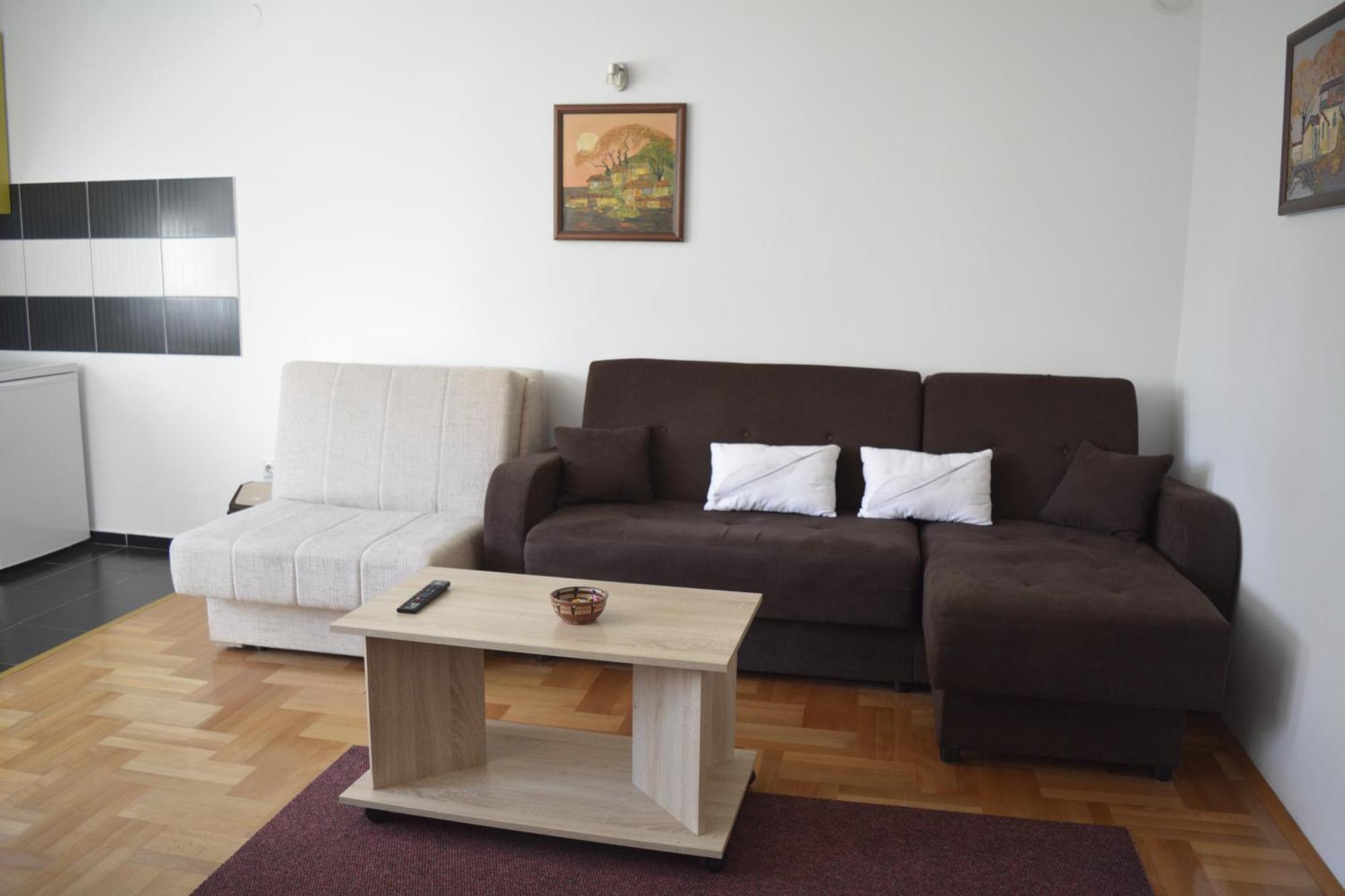 Apartman Pirot Eksteriør billede
