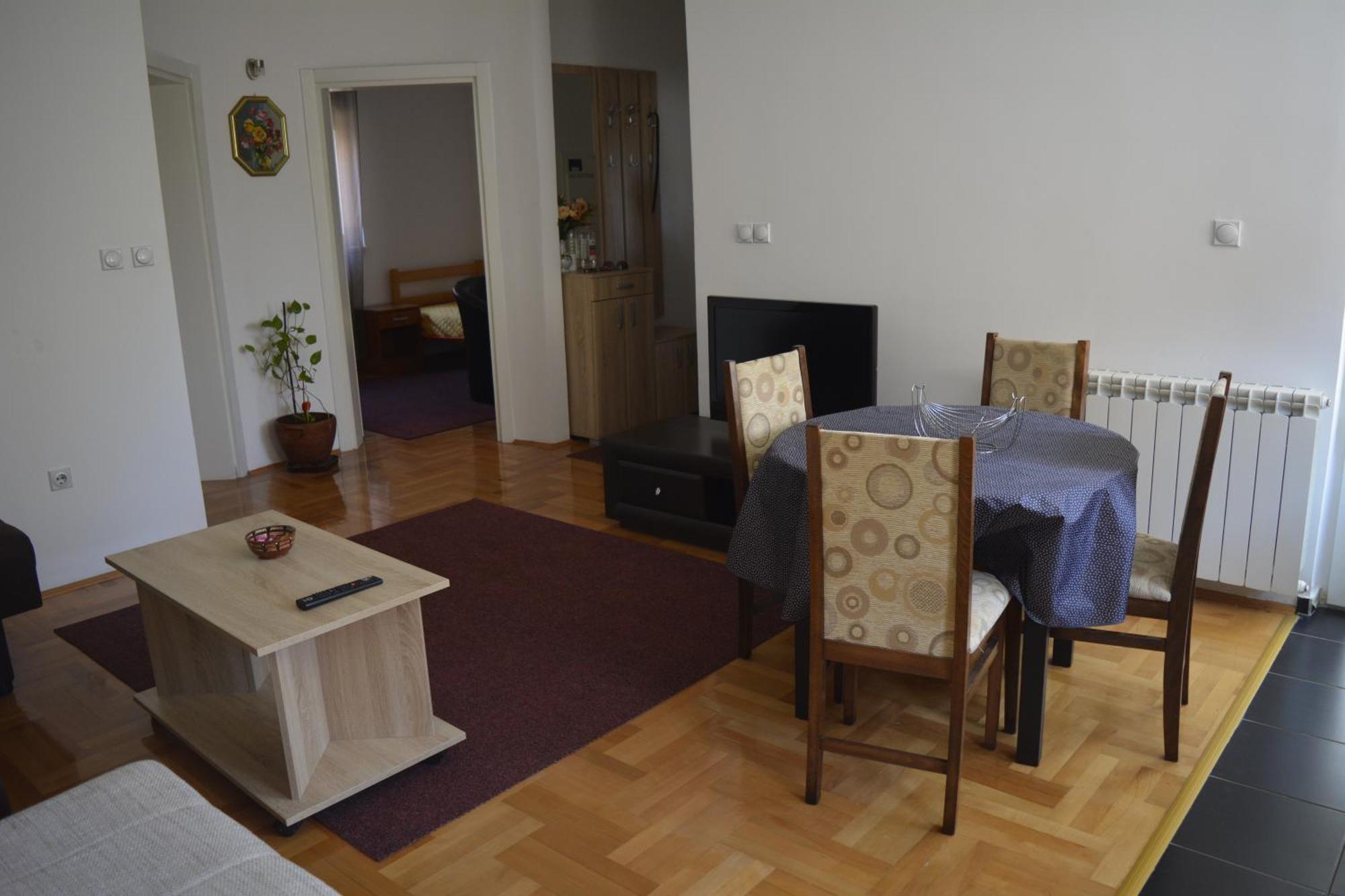 Apartman Pirot Eksteriør billede